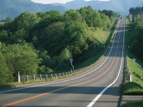 茨城県石岡市（旧八郷町）有限会社シンケンは舗装工事に自信があります。